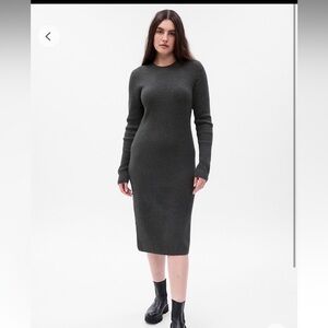 New with tags! Gap CashSoft gray midi sweater dress. Womens size Medium.
